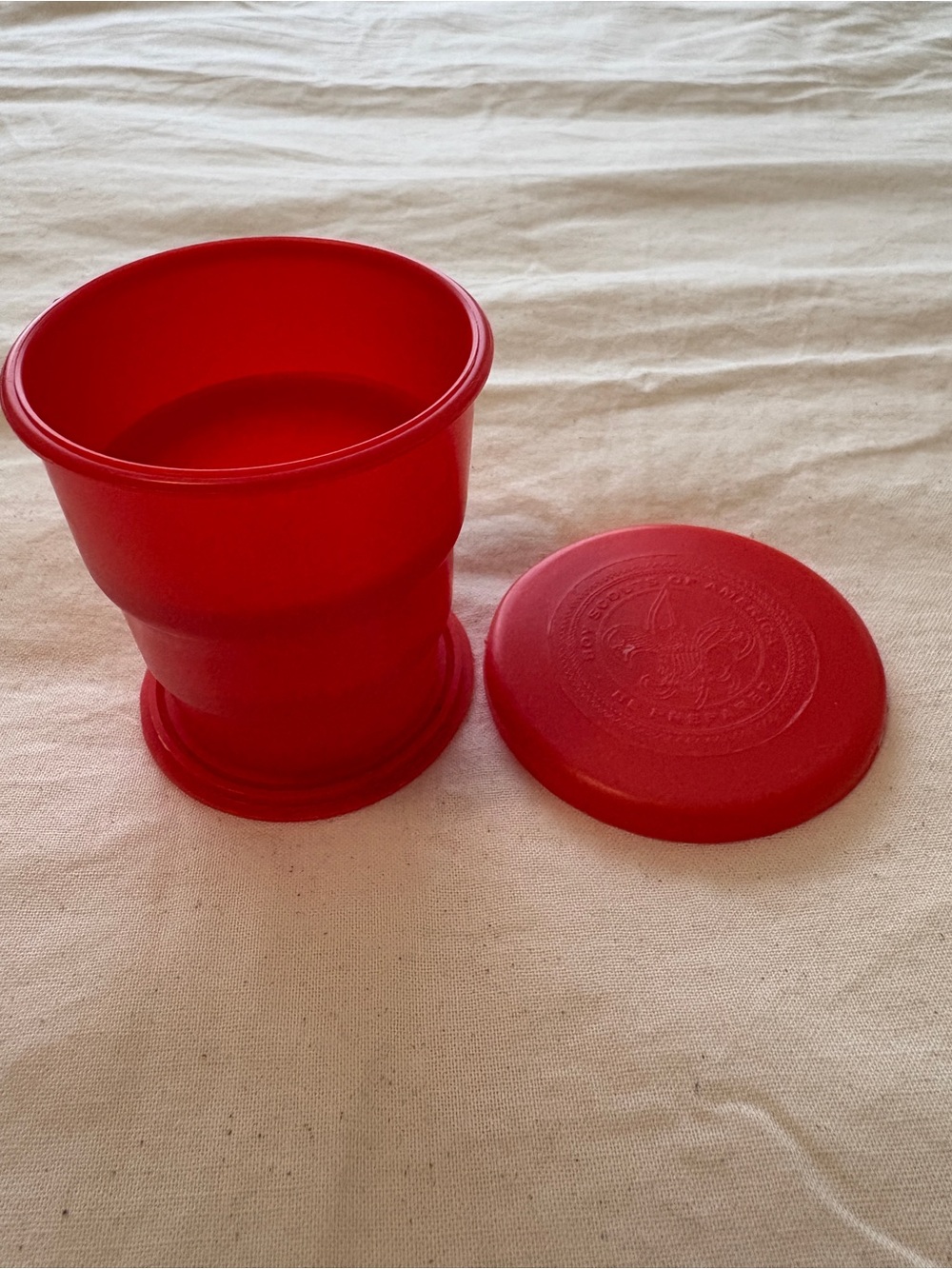 Vintage 1970s Boy Scouts of America Pop-Up Camping Cup